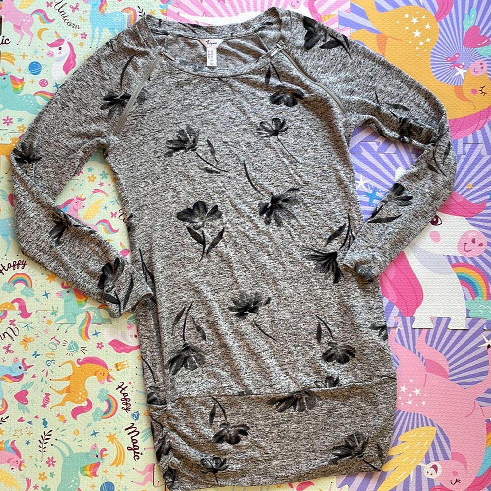 Thyme Maternity Long Sleeve Nursing Top Small Tunic Zipper opening